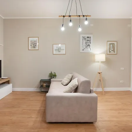Apartment Oikos